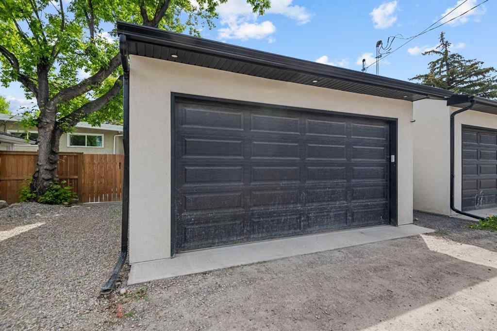 MLS® A2233001 - 2126A 52 Avenue SW in North Glenmore Park Calgary, Residential