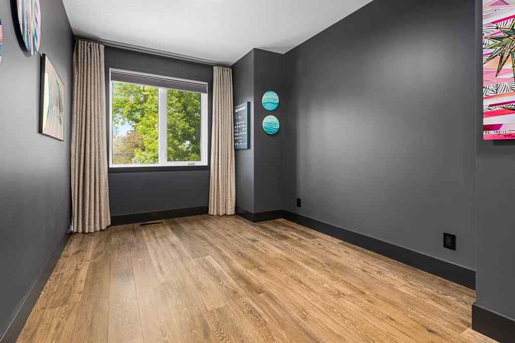 MLS® A2233001 - 2126A 52 Avenue SW in North Glenmore Park Calgary, Residential