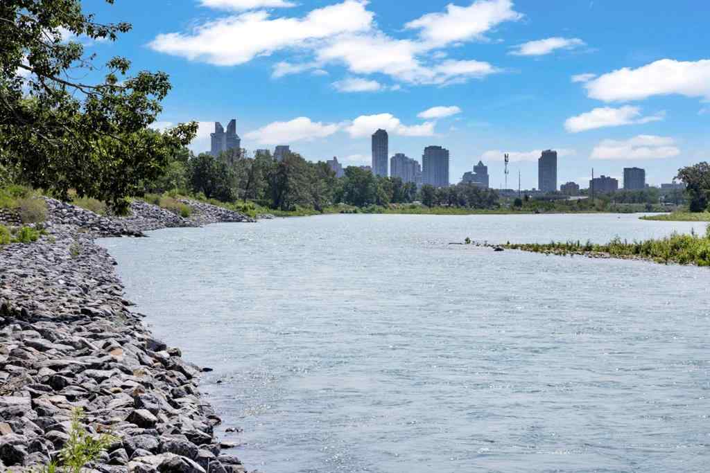 MLS® A2233012 - Unit #203 118 34 Street NW in Parkdale Calgary, Residential