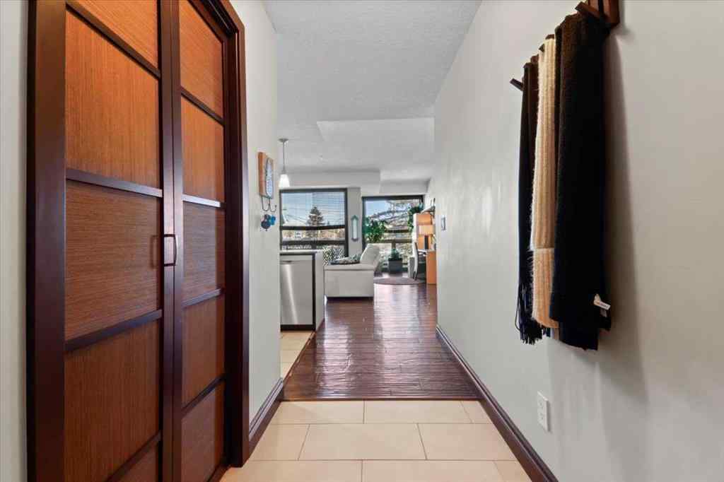 MLS® A2233012 - Unit #203 118 34 Street NW in Parkdale Calgary, Residential