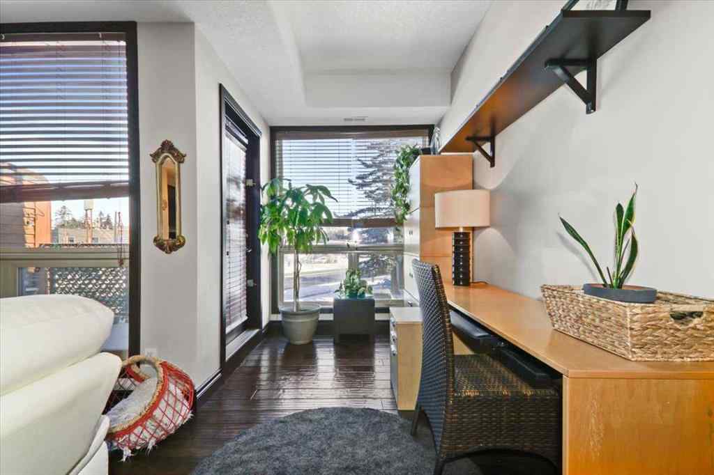 MLS® A2233012 - Unit #203 118 34 Street NW in Parkdale Calgary, Residential