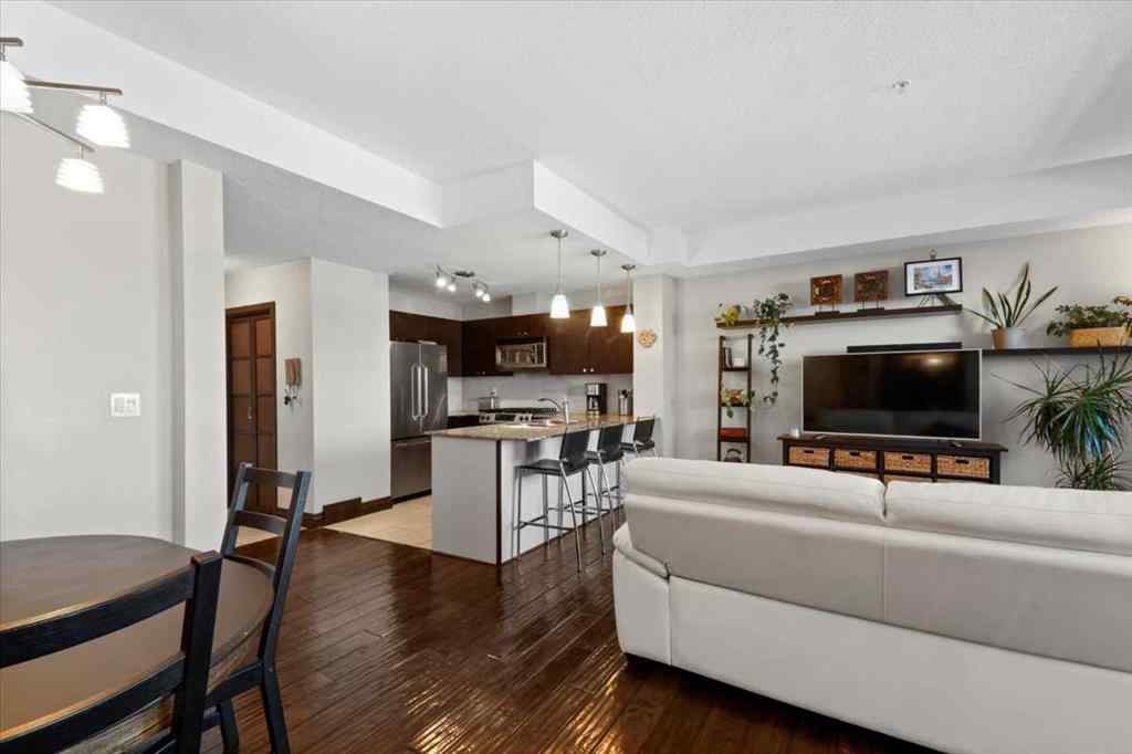 MLS® A2233012 - Unit #203 118 34 Street NW in Parkdale Calgary, Residential