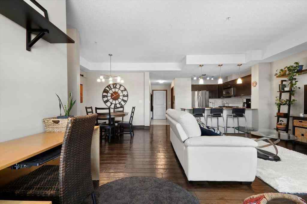 MLS® A2233012 - Unit #203 118 34 Street NW in Parkdale Calgary, Residential