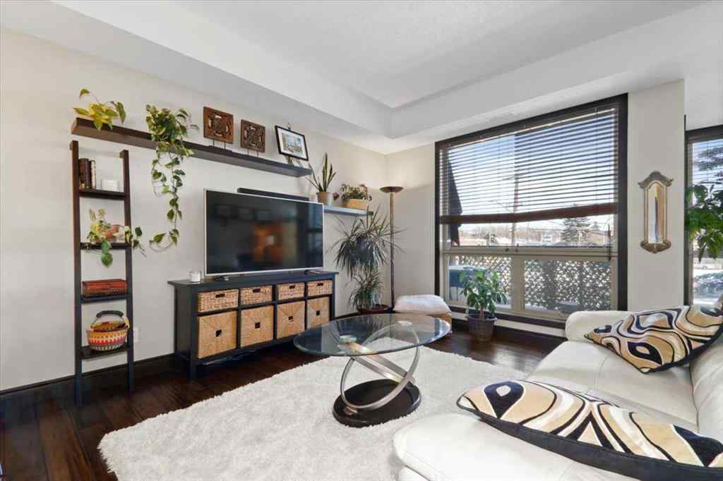 MLS® A2233012 - Unit #203 118 34 Street NW in Parkdale Calgary, Residential