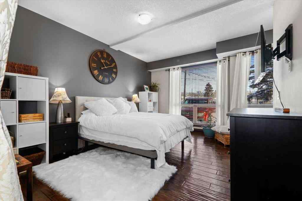 MLS® A2233012 - Unit #203 118 34 Street NW in Parkdale Calgary, Residential