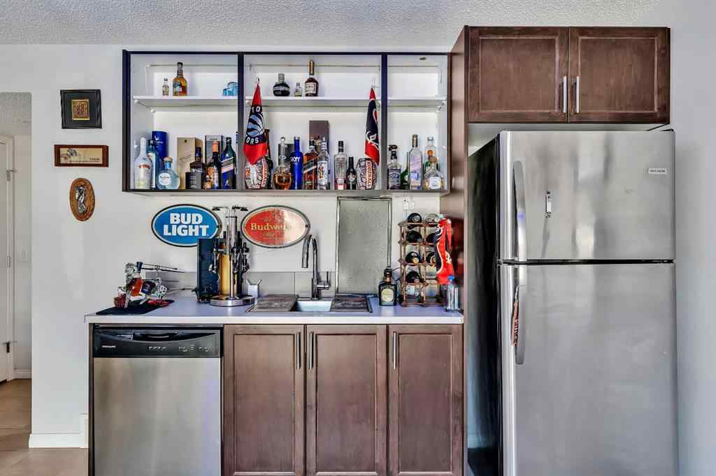 MLS® A2233018 - 569 savanna Boulevard NE in Saddle Ridge Calgary, Residential