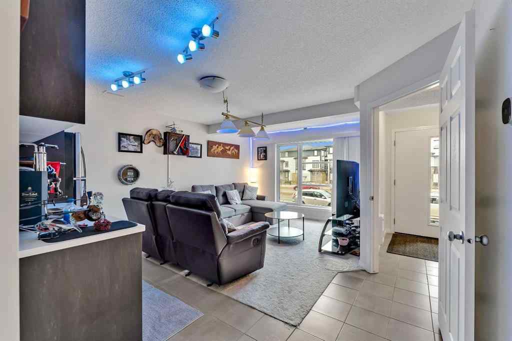 MLS® A2233018 - 569 savanna Boulevard NE in Saddle Ridge Calgary, Residential
