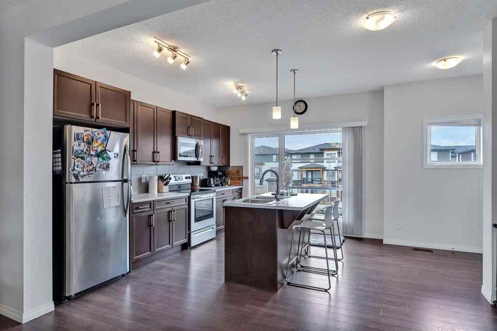 MLS® A2233018 - 569 savanna Boulevard NE in Saddle Ridge Calgary, Residential