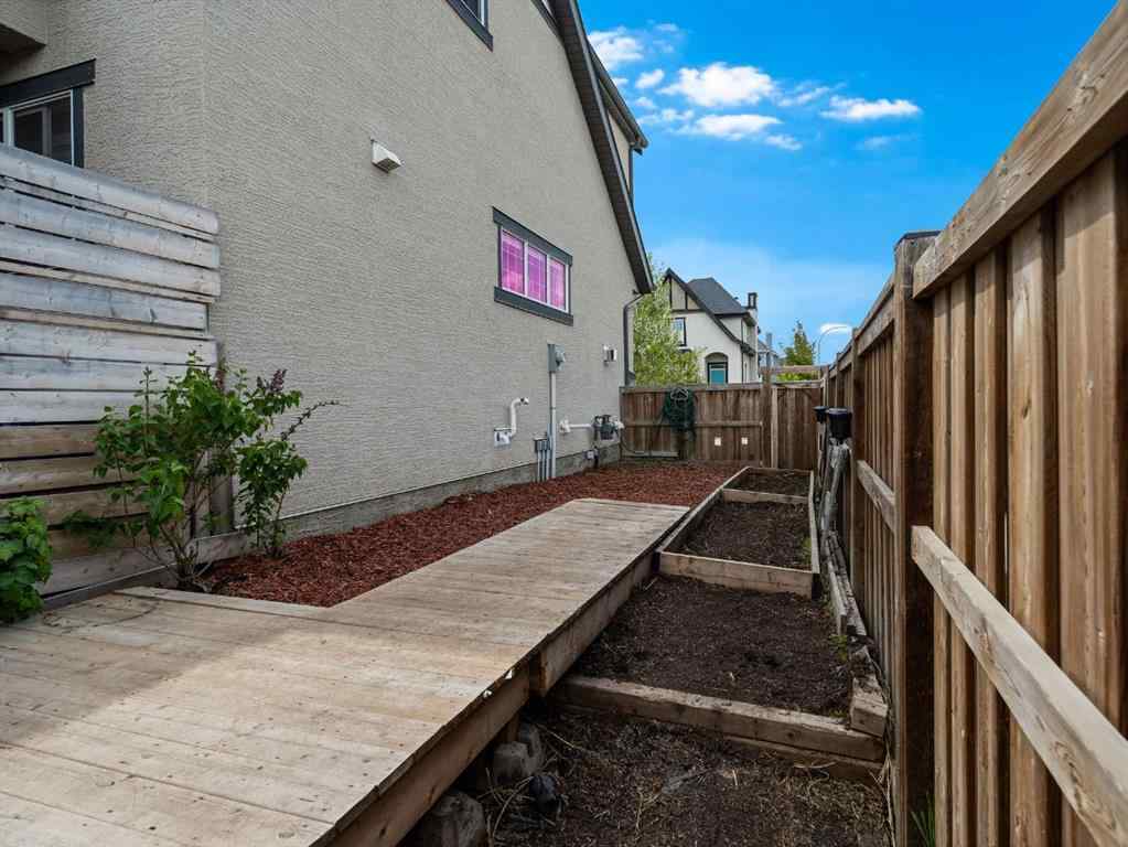 MLS® A2233026 - 44 Marquis Link SE in Mahogany Calgary, Residential