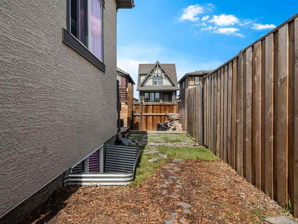 MLS® A2233026 - 44 Marquis Link SE in Mahogany Calgary, Residential