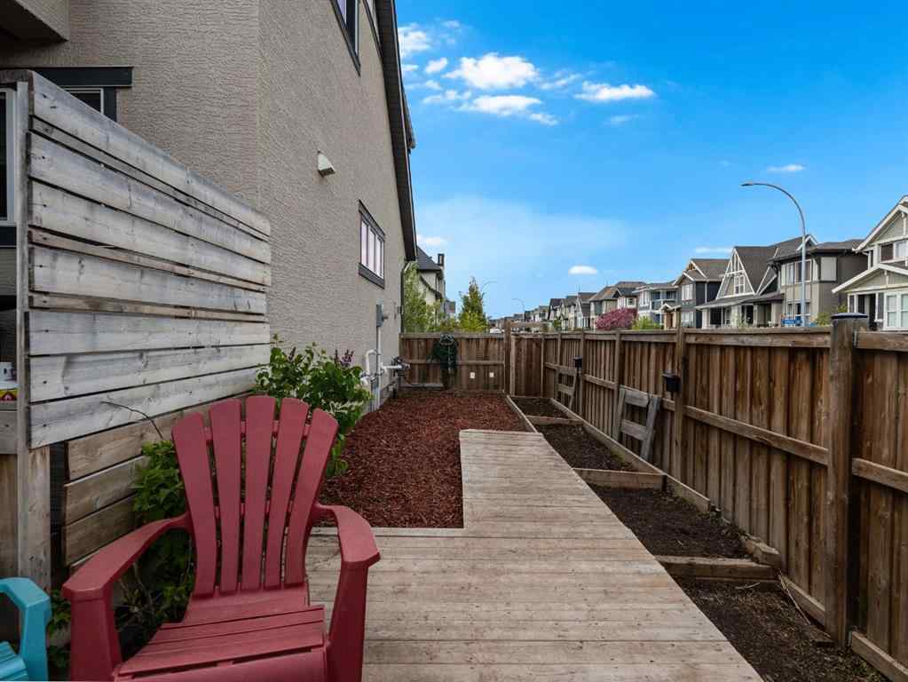 MLS® A2233026 - 44 Marquis Link SE in Mahogany Calgary, Residential