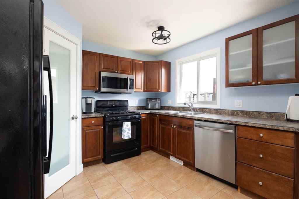MLS® A2233042 - 129 Honeysuckle Way  in Timberlea Fort McMurray, Residential
