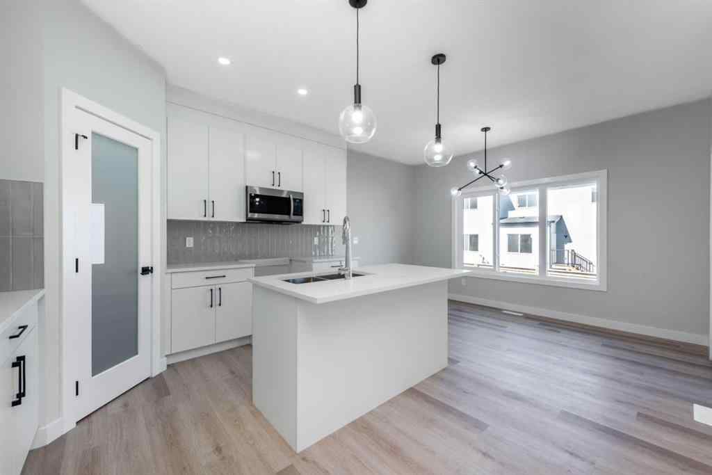 MLS® A2233048 - 92 Waterford Manor  in Waterford Chestermere, Residential