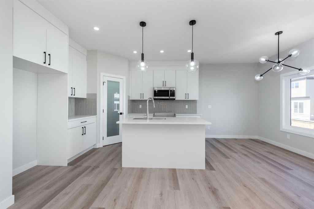 MLS® A2233048 - 92 Waterford Manor  in Waterford Chestermere, Residential