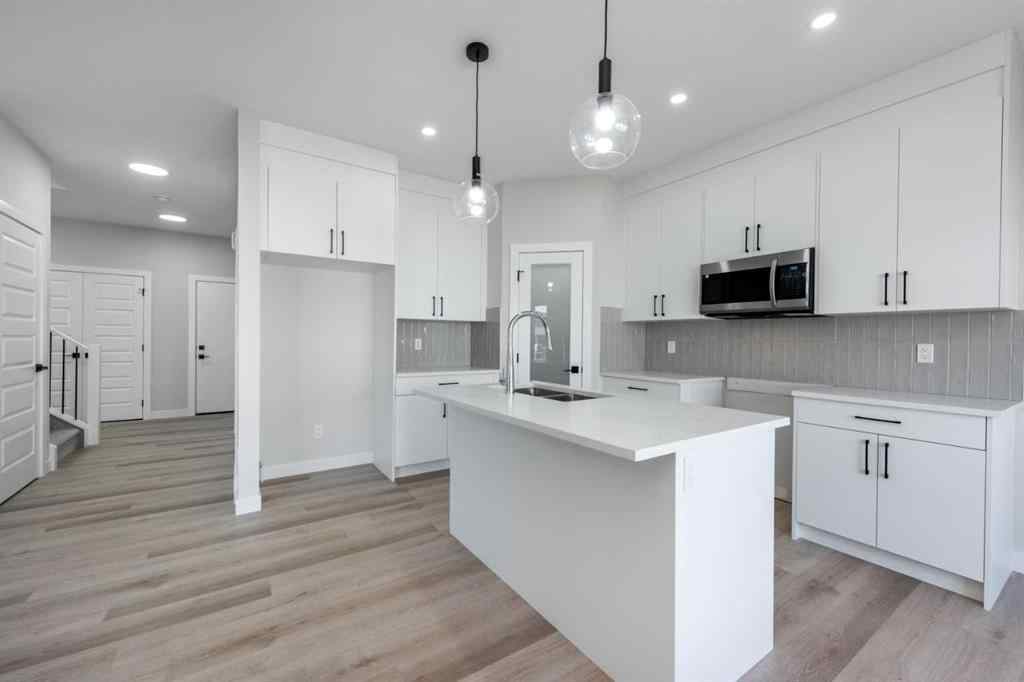 MLS® A2233048 - 92 Waterford Manor  in Waterford Chestermere, Residential