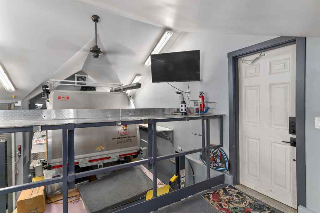 MLS® A2233060 - 14 Tuscany Springs Rise NW in Tuscany Calgary, Residential