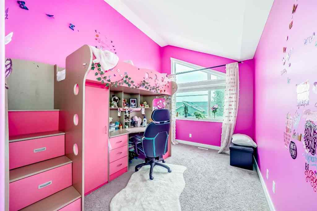 MLS® A2233065 - 557 Redstone View NE in Redstone Calgary, Residential