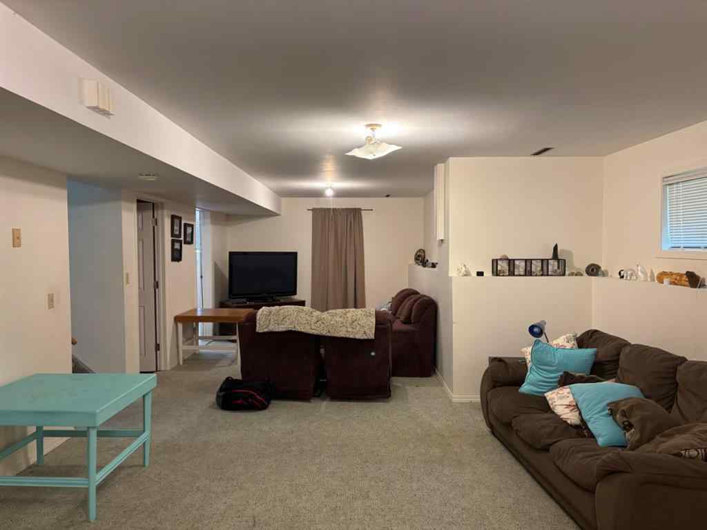 MLS® A2233080 - 35 S 2 Street E in NONE Magrath, Residential
