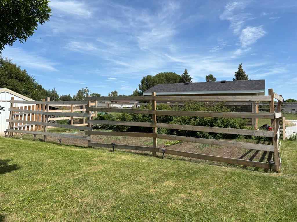 MLS® A2233080 - 35 S 2 Street E in NONE Magrath, Residential