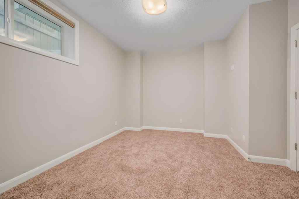 MLS® A2233101 - 7418 36 Avenue NW in Bowness Calgary, Residential