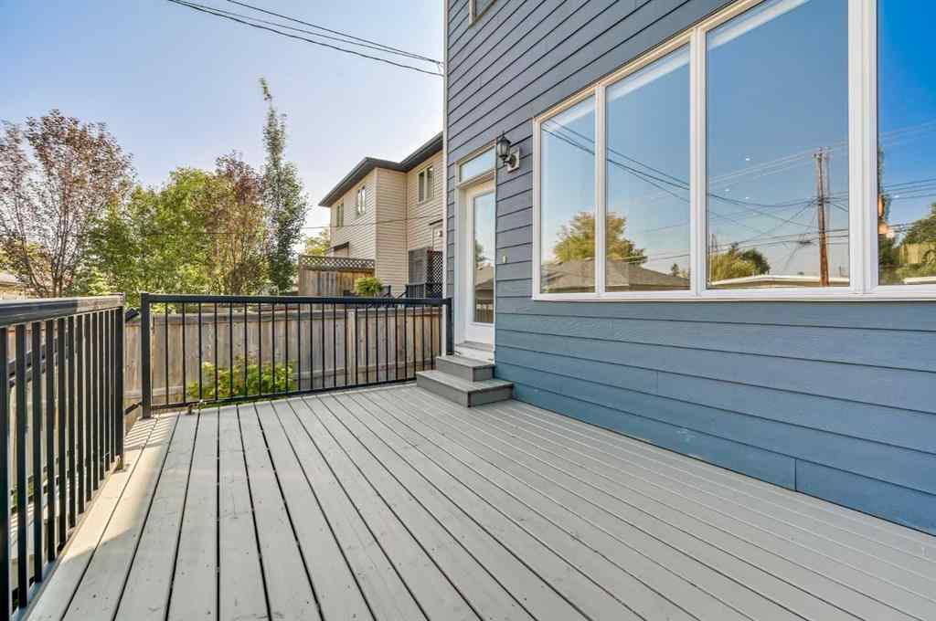 MLS® A2233101 - 7418 36 Avenue NW in Bowness Calgary, Residential