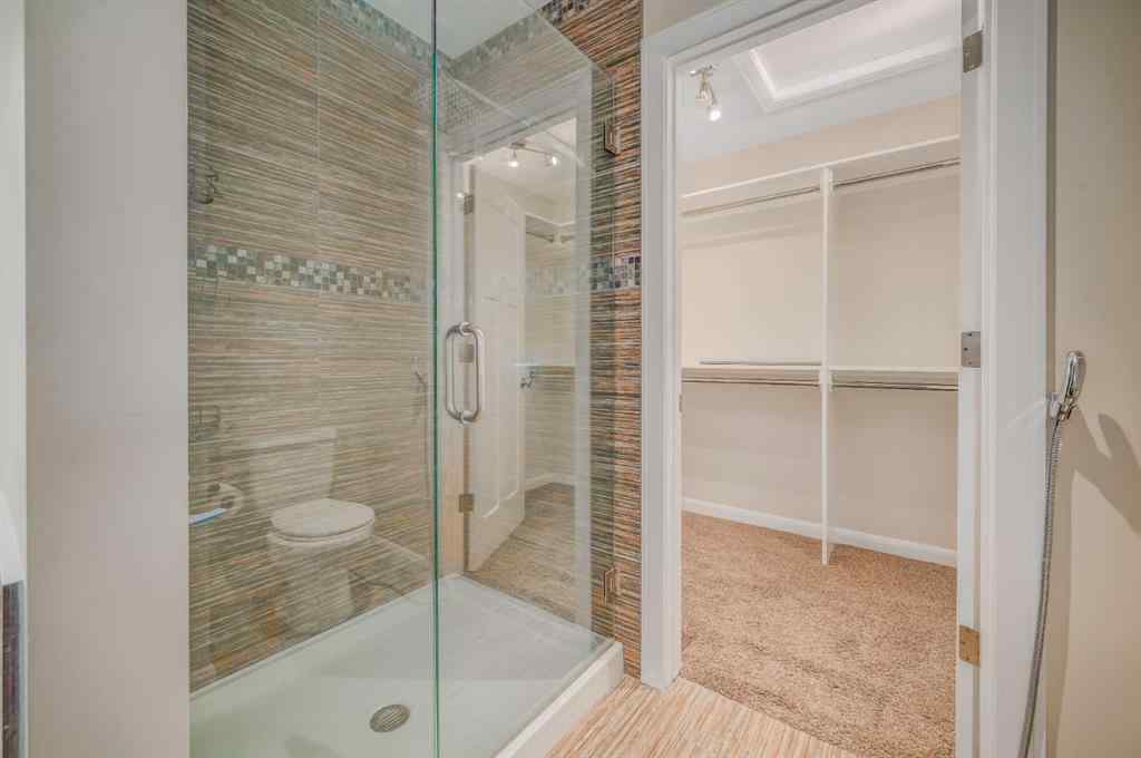 MLS® A2233101 - 7418 36 Avenue NW in Bowness Calgary, Residential