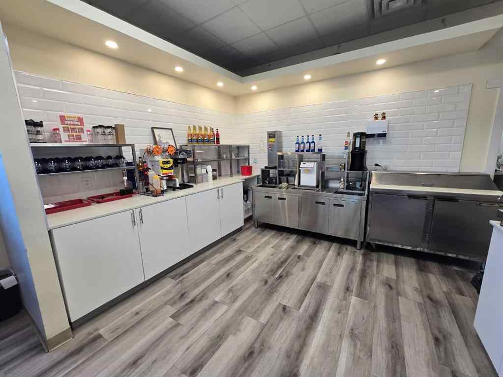 MLS® A2233104 - Unit #19 3701 50 Avenue  in South Hill Red Deer, Commercial