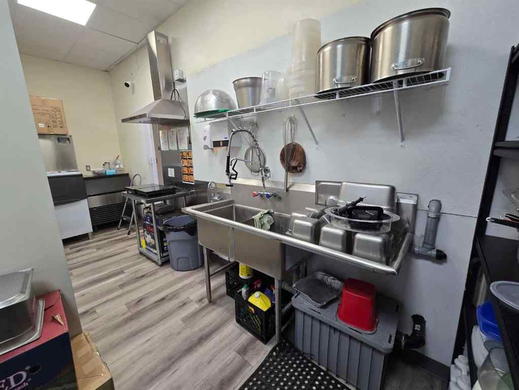 MLS® A2233104 - Unit #19 3701 50 Avenue  in South Hill Red Deer, Commercial