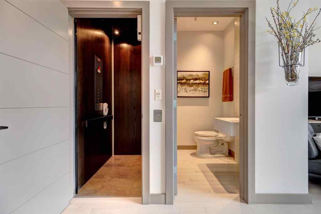 MLS® A2233107 - 416 Aspen Meadows Hill SW in Aspen Woods Calgary, Residential