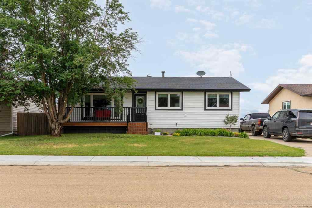 MLS® A2233110 - 5320 59 Avenue  in Viking Viking, Residential