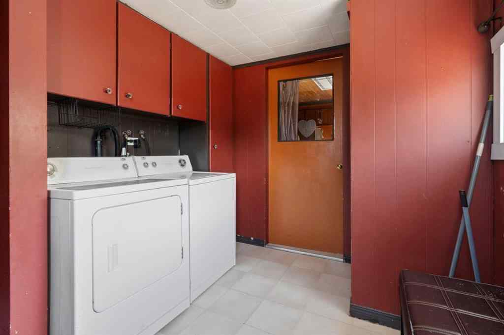 MLS® A2233115 - 4902 54 Street  in Killam Killam, Residential