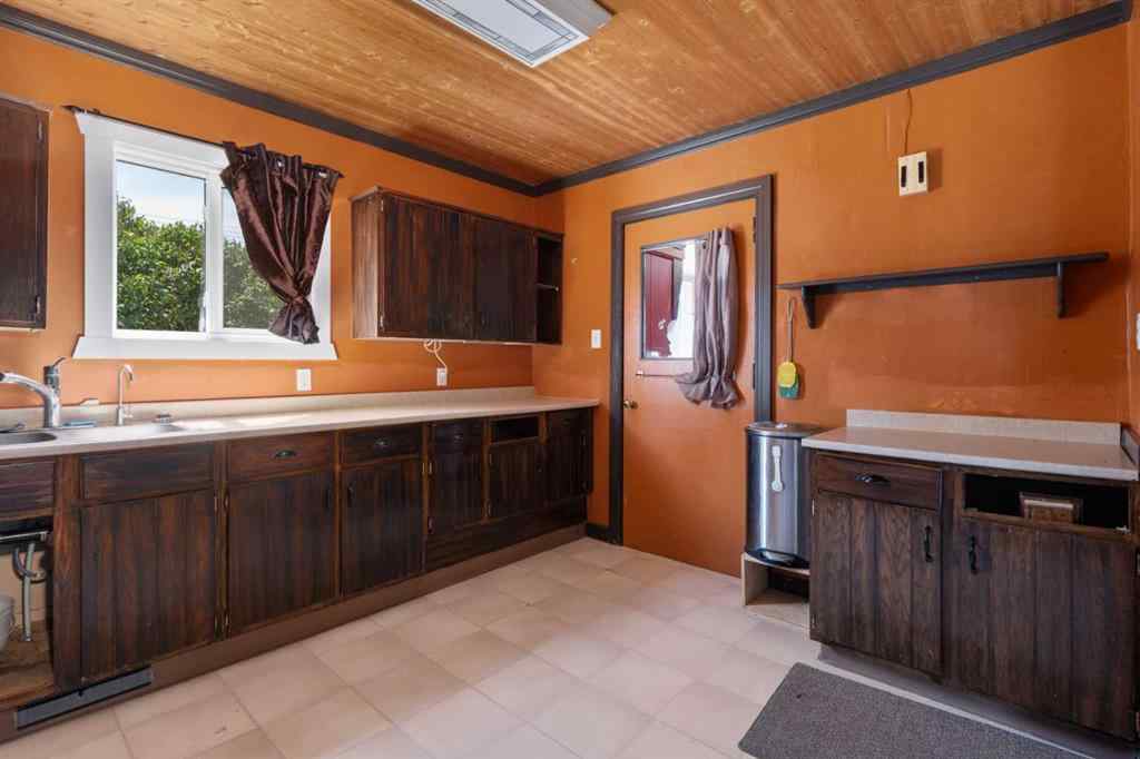 MLS® A2233115 - 4902 54 Street  in Killam Killam, Residential