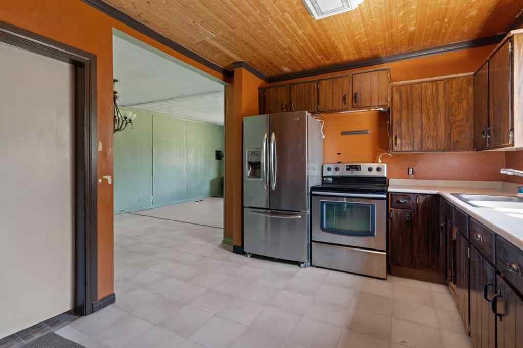 MLS® A2233115 - 4902 54 Street  in Killam Killam, Residential