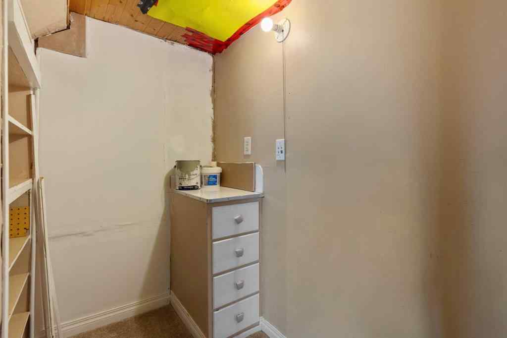 MLS® A2233115 - 4902 54 Street  in Killam Killam, Residential
