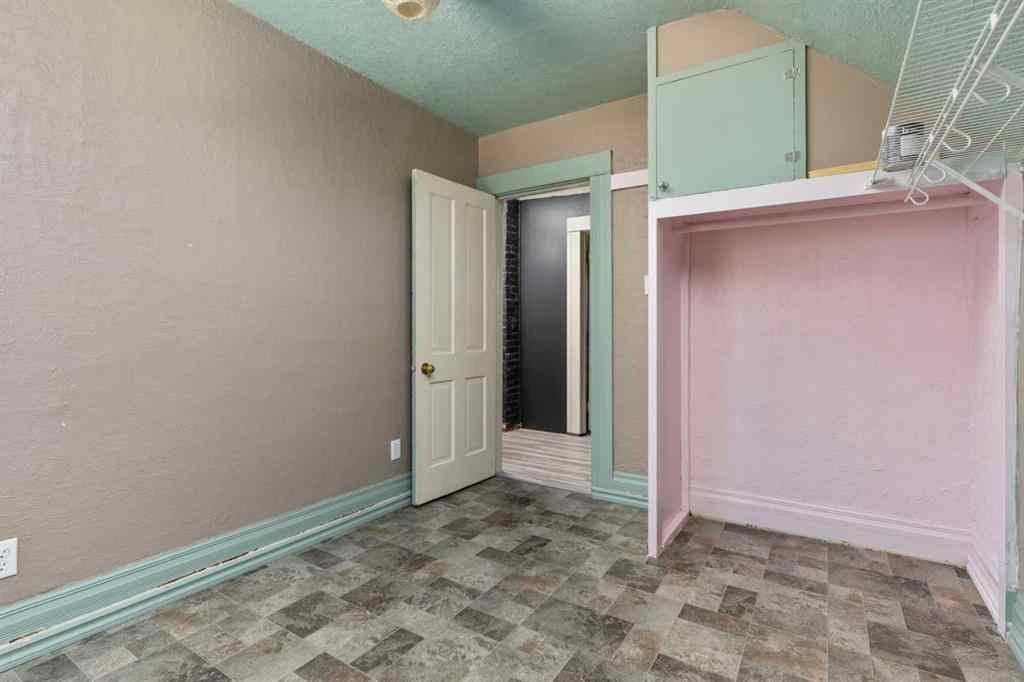 MLS® A2233115 - 4902 54 Street  in Killam Killam, Residential