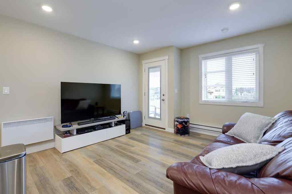 MLS® A2233137 - 471 Townsend Street  in Timberlands North Red Deer, Residential