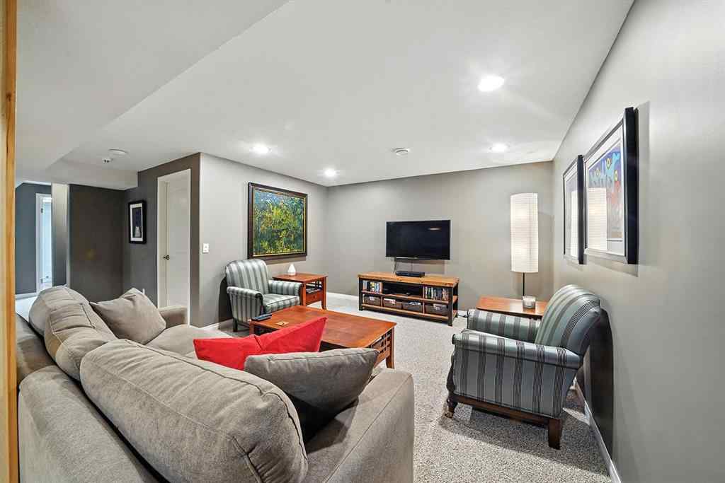 MLS® A2233148 - 10 Kaylee Crescent  in NONE White Sands, Residential