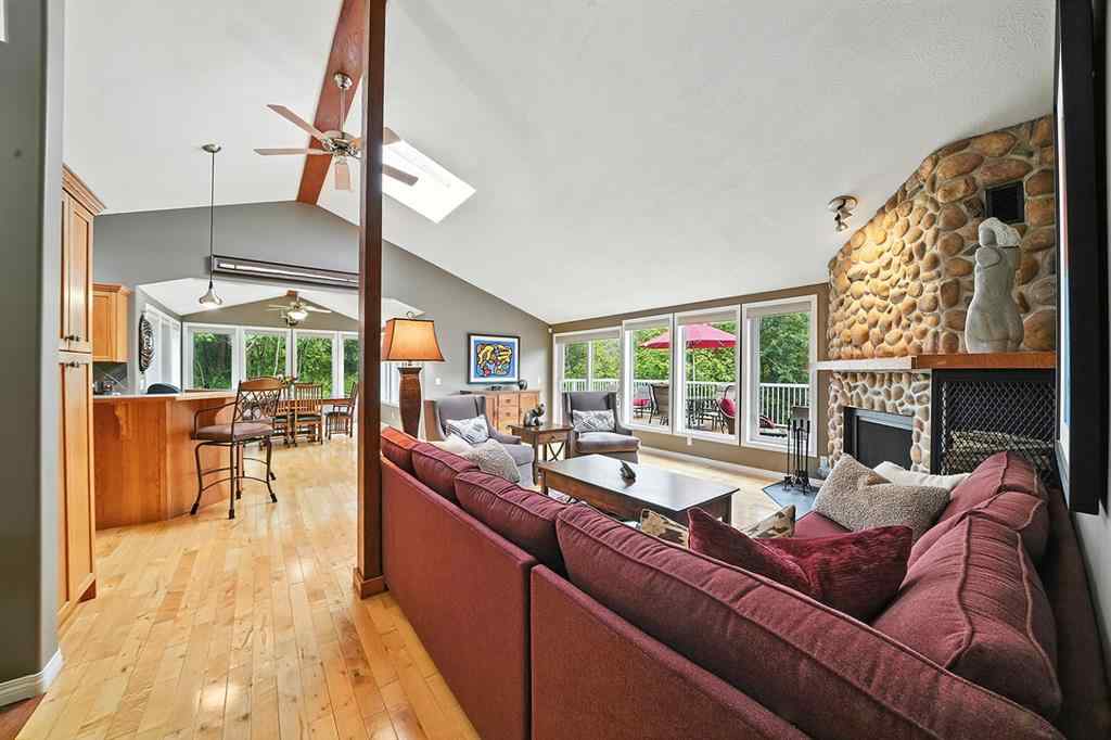 MLS® A2233148 - 10 Kaylee Crescent  in NONE White Sands, Residential