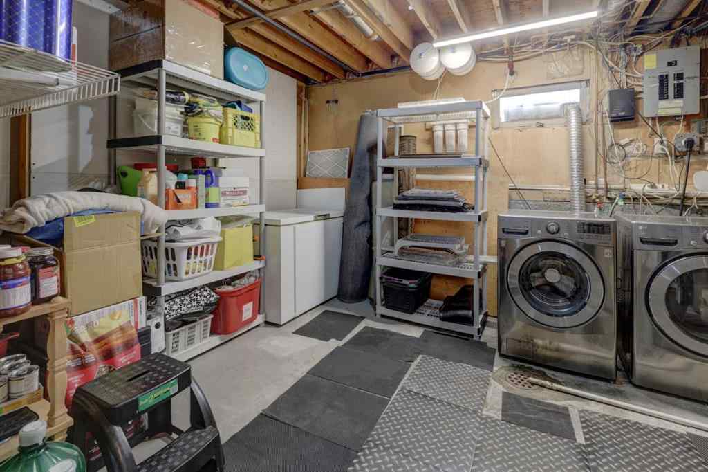 MLS® A2233161 - 252 Rundleview Drive NE in Rundle Calgary, Residential