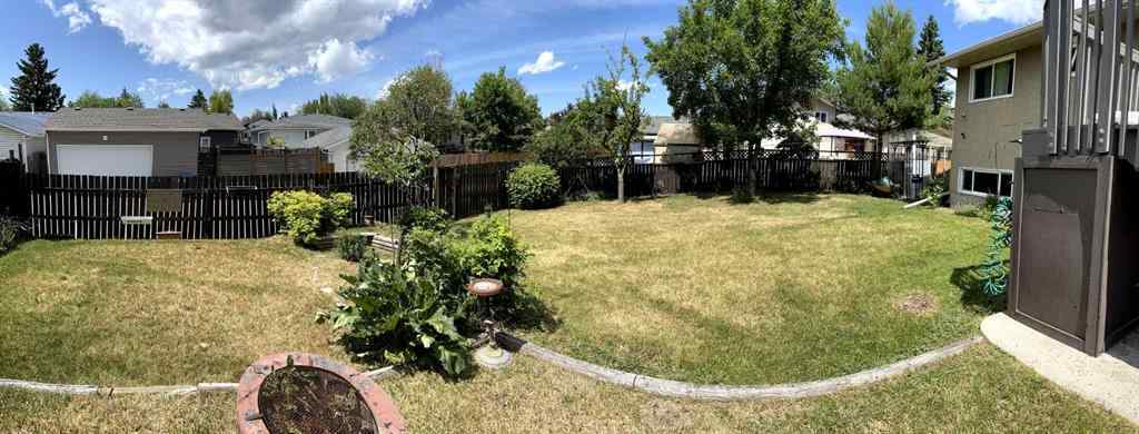 MLS® A2233161 - 252 Rundleview Drive NE in Rundle Calgary, Residential
