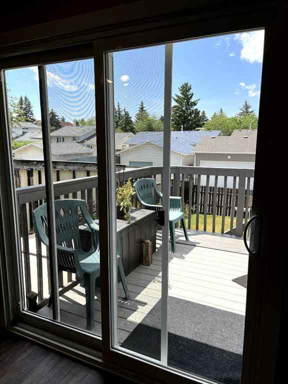 MLS® A2233161 - 252 Rundleview Drive NE in Rundle Calgary, Residential
