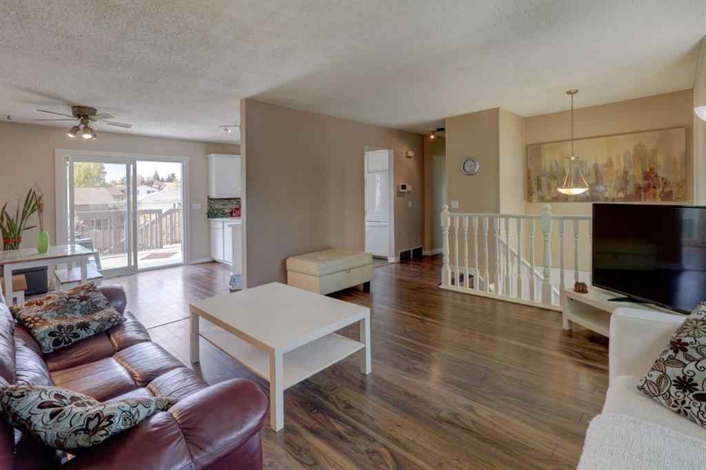 MLS® A2233161 - 252 Rundleview Drive NE in Rundle Calgary, Residential