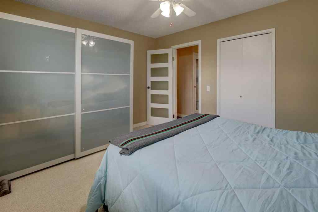 MLS® A2233161 - 252 Rundleview Drive NE in Rundle Calgary, Residential