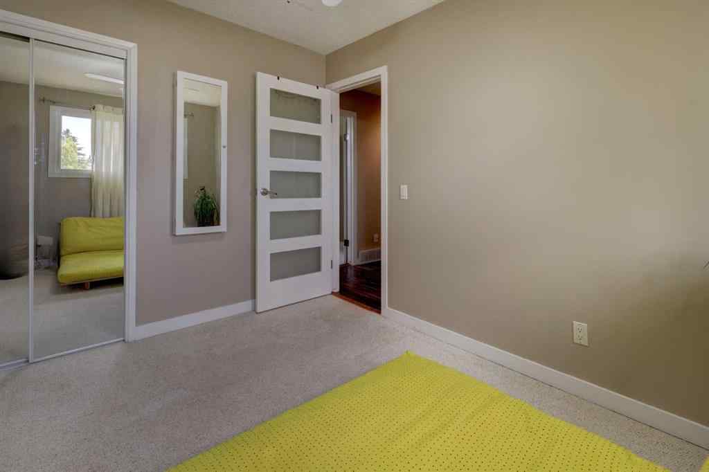 MLS® A2233161 - 252 Rundleview Drive NE in Rundle Calgary, Residential