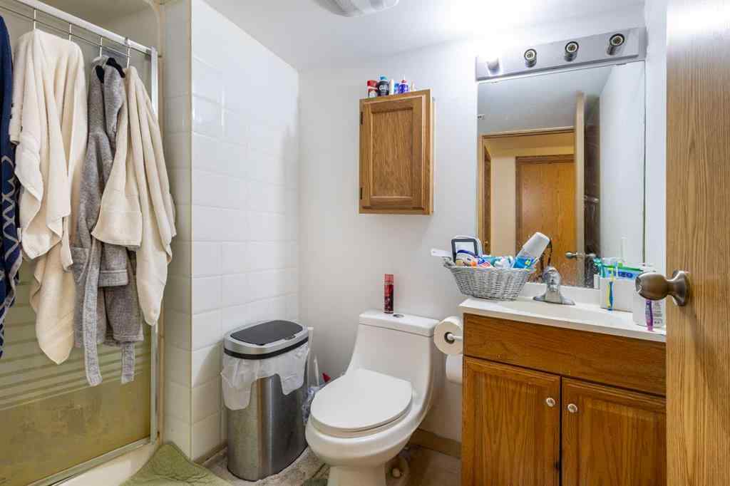 MLS® A2233167 - 703 130 Avenue SW in Canyon Meadows Calgary, Residential