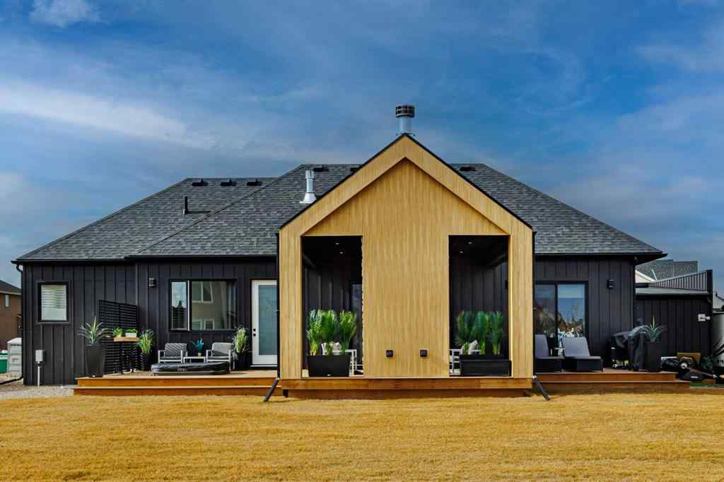 MLS® A2233171 - 19 Monterra Way  in Monterra Rural Rocky View County, Residential