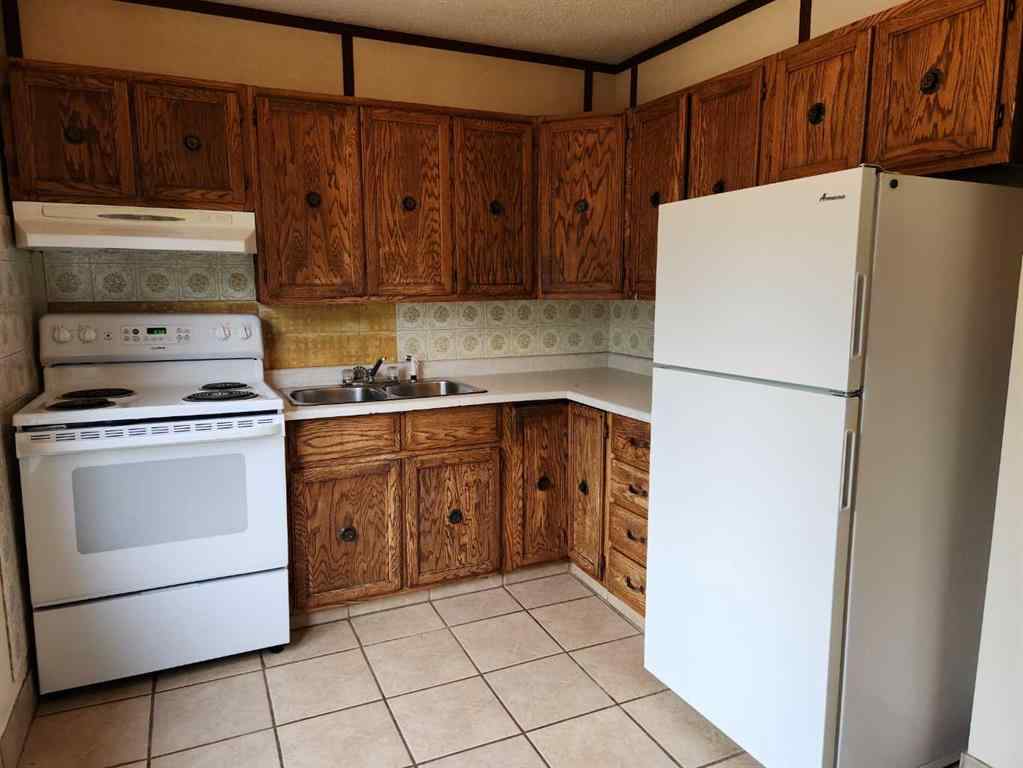 MLS® A2233176 - 5406 45 Street  in West Lloydminster Lloydminster, Residential