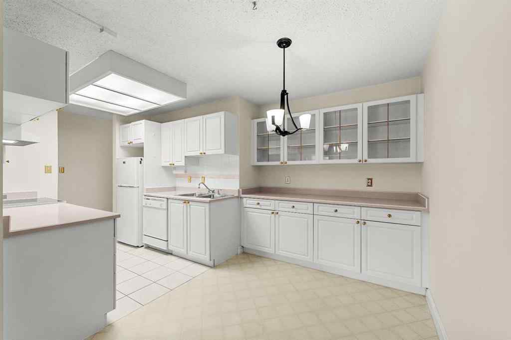 MLS® A2233178 - Unit #1310 201 Braeglen Close SW in Braeside Calgary, Residential