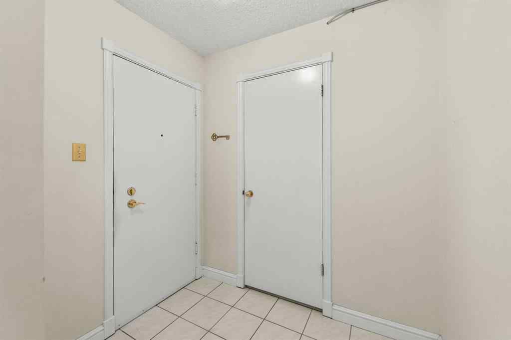 MLS® A2233178 - Unit #1310 201 Braeglen Close SW in Braeside Calgary, Residential