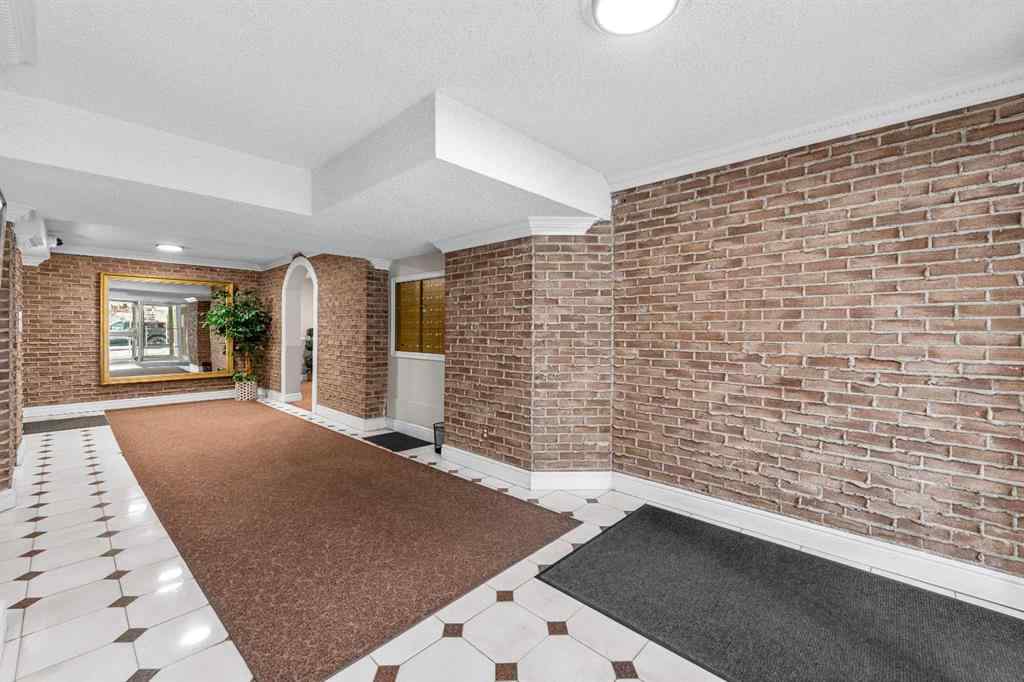 MLS® A2233178 - Unit #1310 201 Braeglen Close SW in Braeside Calgary, Residential